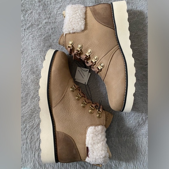 COLE HAAN • Nantucket Rugged Hiker Bootie • Women’s - Picture 7 of 13